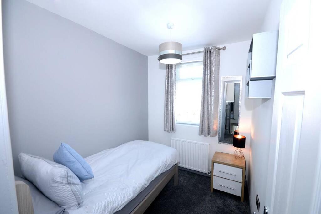 Renovated House Near Darlington Train Station.别墅 外观 照片