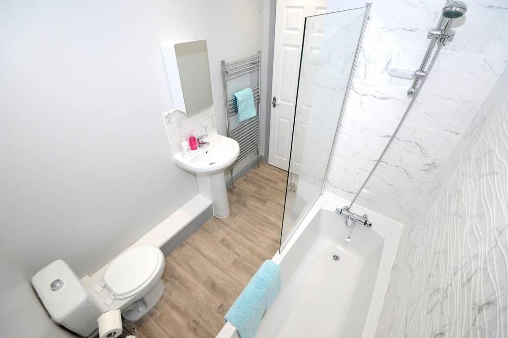 Renovated House Near Darlington Train Station.别墅 外观 照片