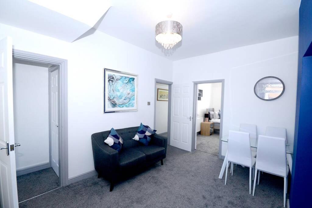 Renovated House Near Darlington Train Station.别墅 外观 照片